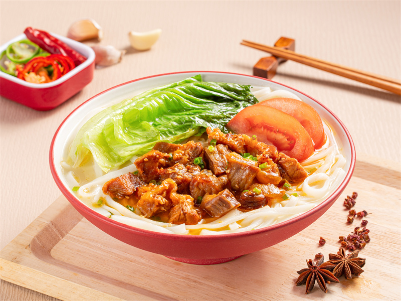 番茄牛肉汤粿条