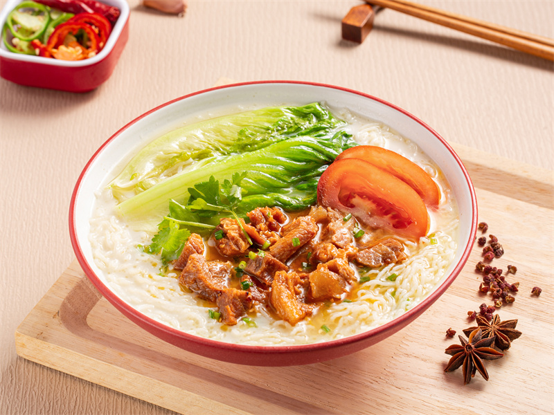番茄牛肉汤米线