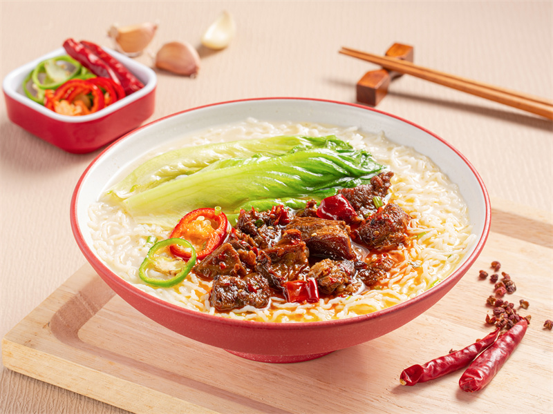 香辣牛腩汤米线