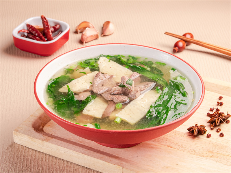 枸杞叶猪杂汤粉